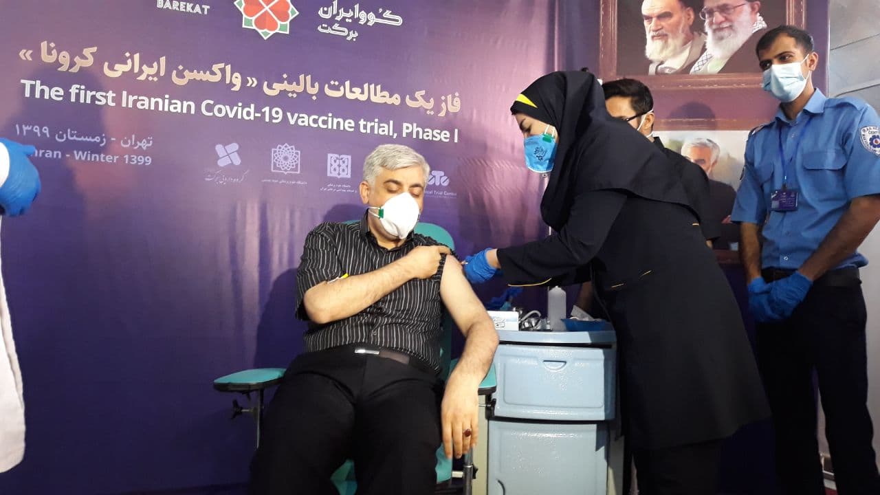 مجوز-تزریق-واکسن-ایرانی-به-۱۴-داوطلب-دیگر-صادر-شد