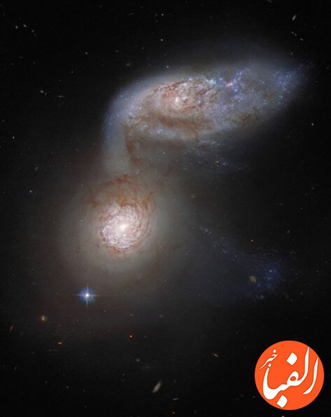 رقص-۲-کهکشان-مارپیچی-در-فضا