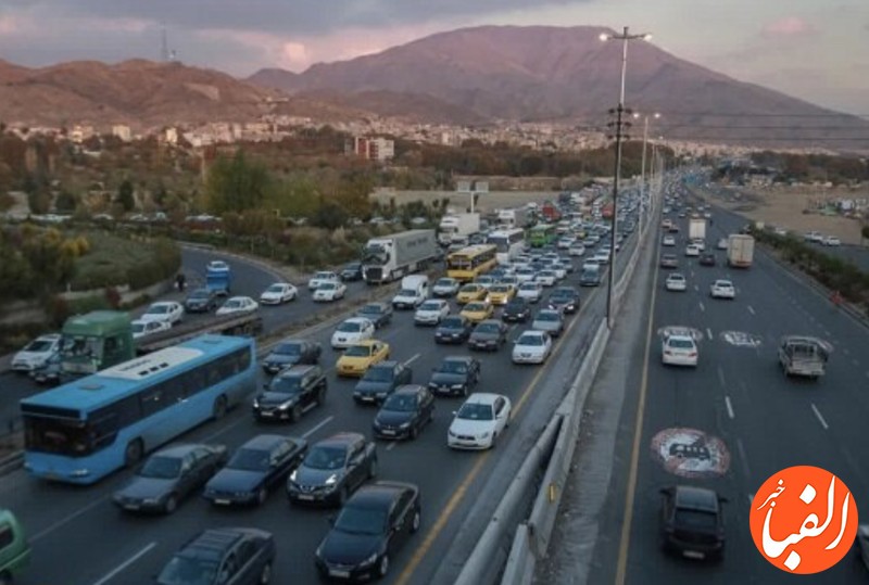 وضعیت-جاده-ها-ترافیک-سنگین-در-آزادراه-های-تهران