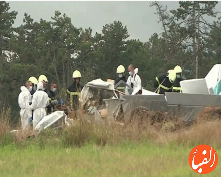 سقوط-هواپیما-در-بزرگراهی-در-فرانسه-۳-نفر-کشته-شدند